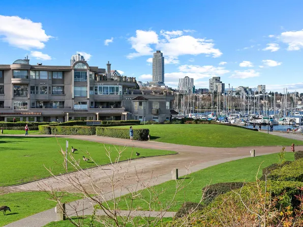 1859 Spyglass Pl #210, Vancouver, BC V5Z 4K6