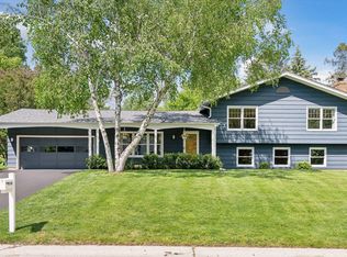 5504 Ridge Park Rd, Edina, MN 55436