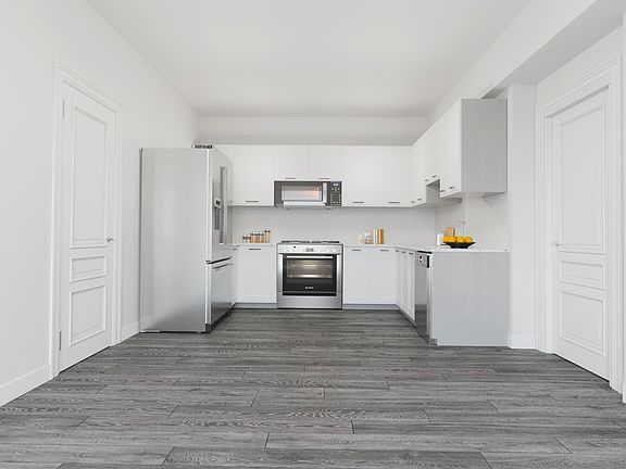 3rd image of 6036 S Eberhart Ave APT 3