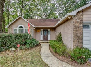 6109 Scenic West Dr, Mobile, AL 36693
