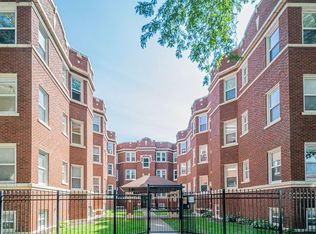 6423 N Greenview Ave APT OW, Chicago, IL 60626
