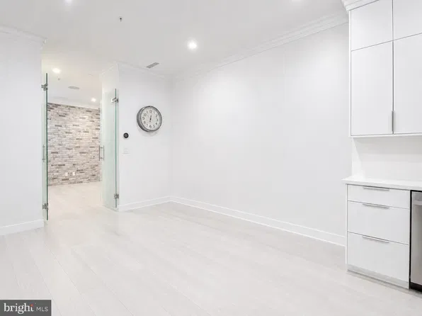 3527 14th St NW APT 2, Washington, DC 20010