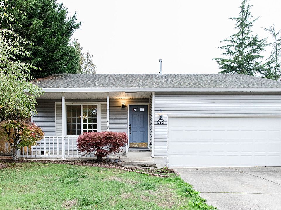 1st image of 819 N Alexandra Dr