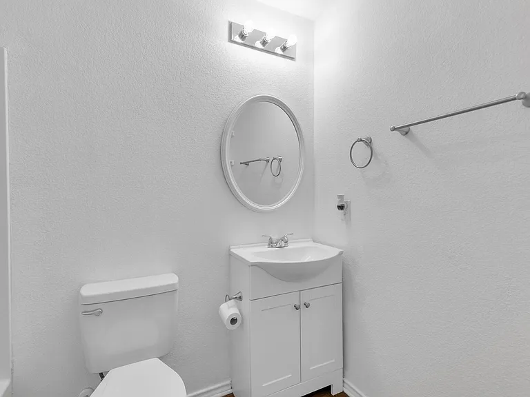 350 Debus Dr #117A — Photo 16
