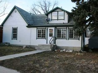 307 School St, Fromberg, MT 59029