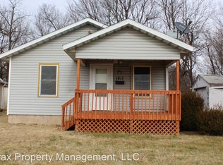 1617 E Chestnut St, Springfield, MO 65802