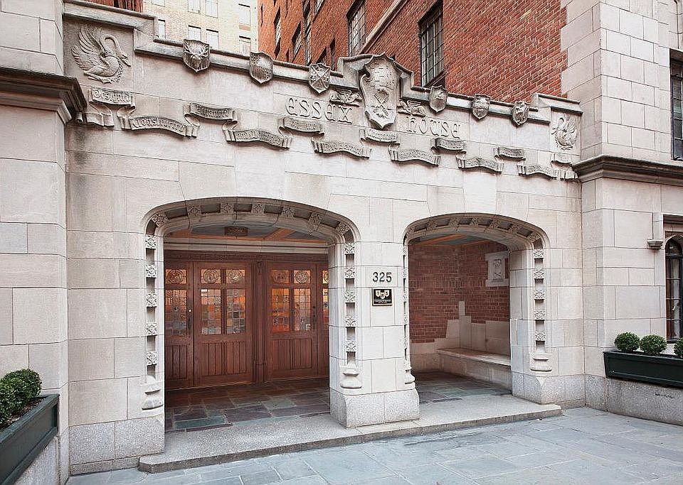1st image of 325 E 41st St APT 104