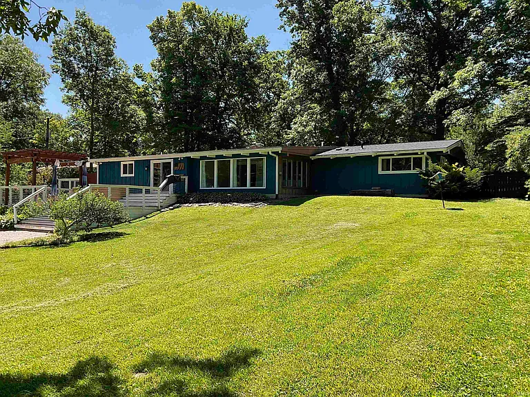 7506 Oak Ln — Photo 22