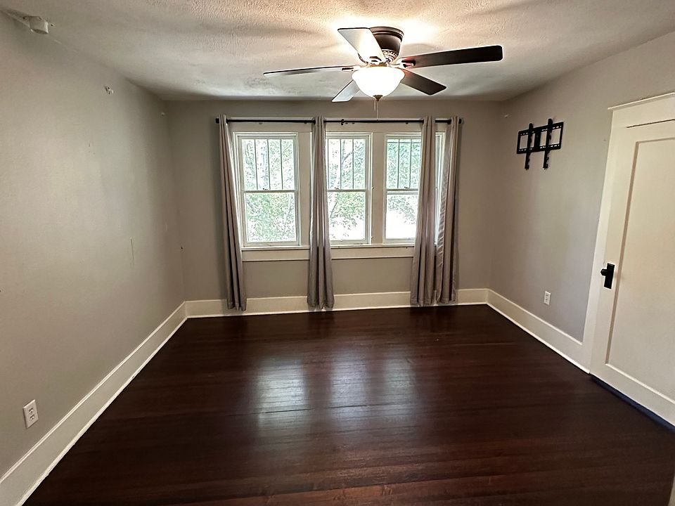 1st image of 509 Avenue B #1