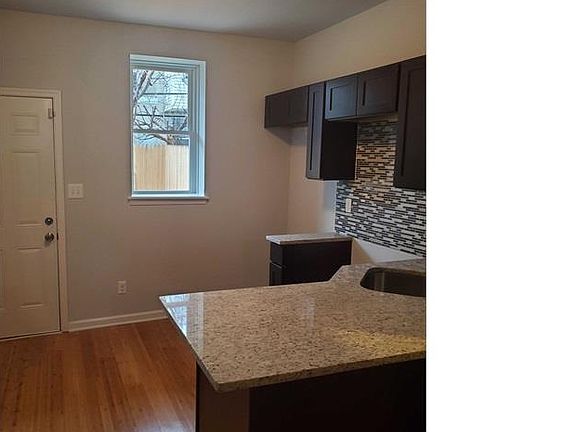 2nd image of 542 N Vodges St