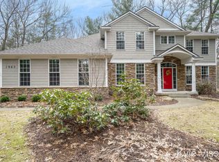 1963 Timber Ridge Dr SE, Ada, MI 49301