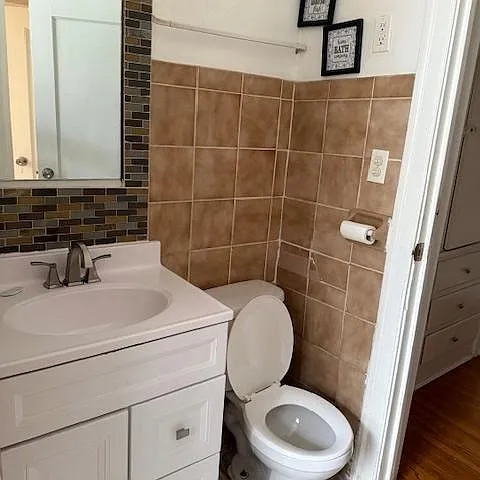 7845 S Cornell Ave #3 — Photo 15