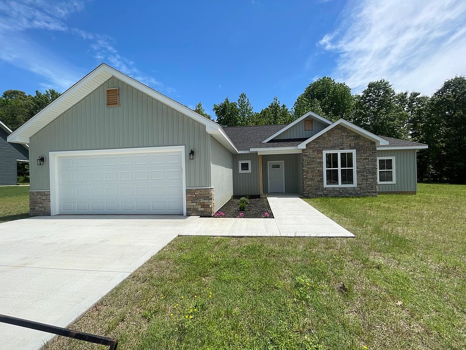 1st image of 265 Berkshire Dr