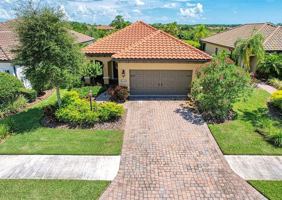 1st image of 244 Carlino Dr