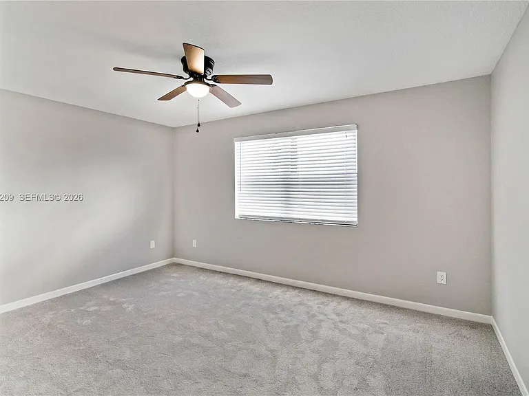 1197 Washington Cir #1197A — Photo 10