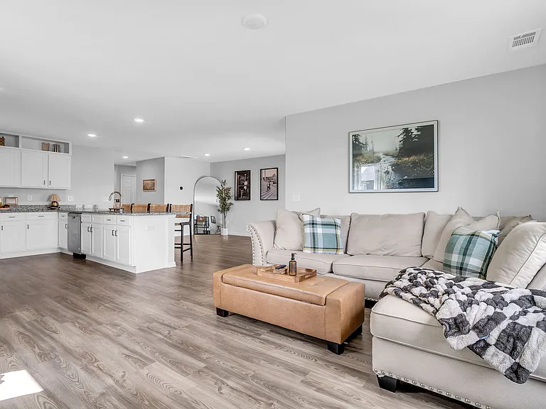 108 Vanilla Ln — Photo 18