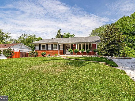 5th image of 4904 Killebrew Dr