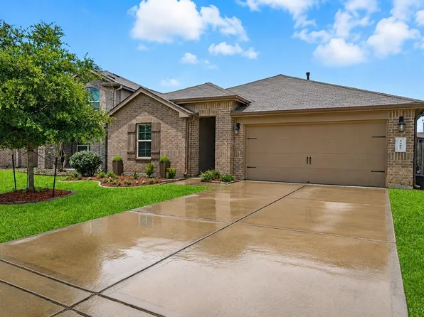 5602 Pleasant Falls Dr, Richmond, TX 77407