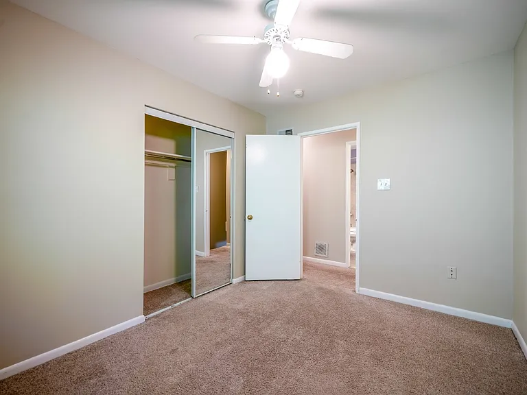 2455 Pyrenees Ct — Photo 20