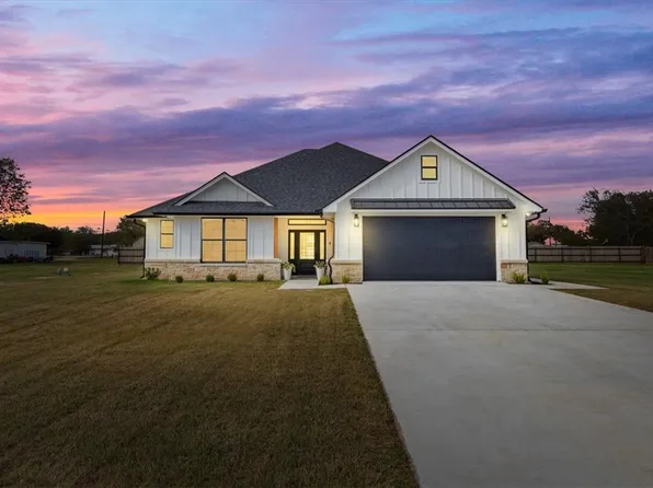 187 Seley, Axtell, TX 76624