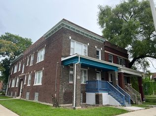 7201 S May St #1F, Chicago, IL 60621