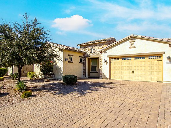 2nd image of 2636 E Hazeltine Way