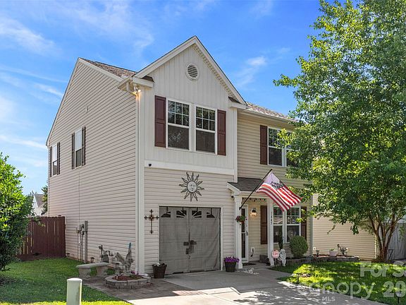 2nd image of 1445 Logan Patrick Ct