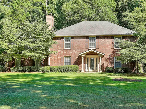 430 Anthony Dr, Tyrone, GA 30290