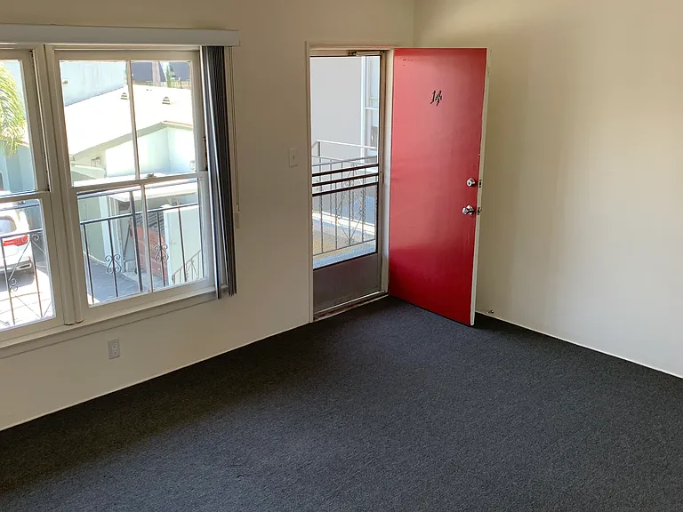 3871 Watseka Ave #14 — Photo 10