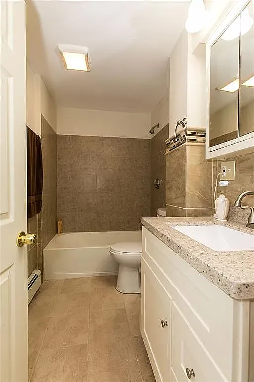3 bed, $2,500 — Photo 3