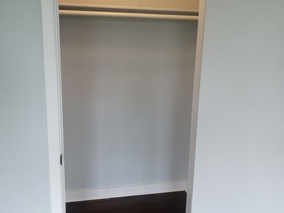 4th image of 26 King Arthur Ct APT 11