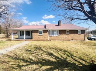 9710 W Pine St, Lowgap, NC 27024