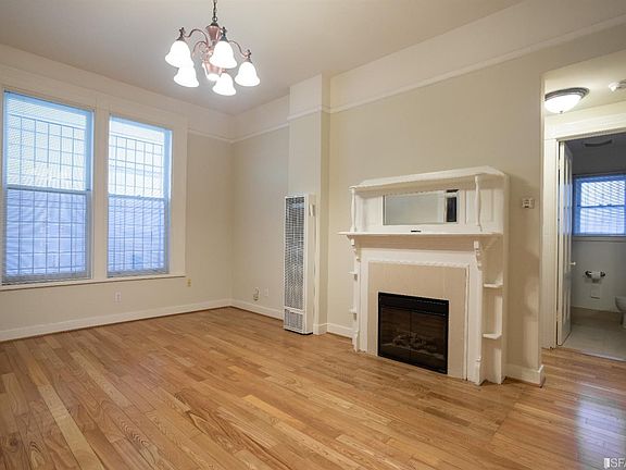 4th image of 1677 Bush St
