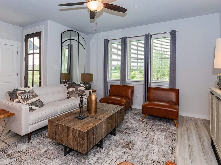 Tavolo Park Townhomes — Photo 35