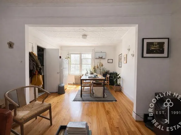 276 Degraw St #Top, Brooklyn, NY 11231