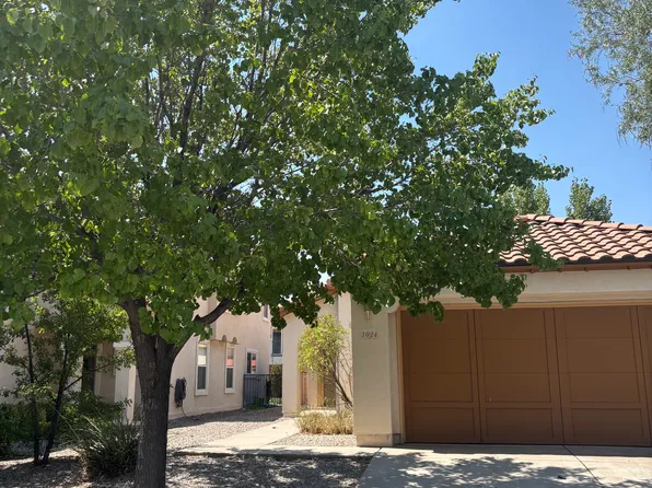 1024 Waterfall Dr NE, Rio Rancho, NM 87144
