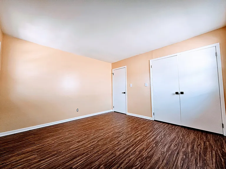 Bedroom #1