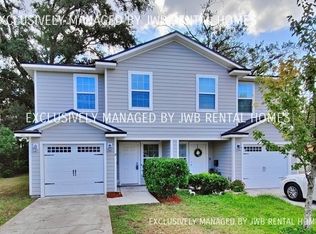 1933 Dean Rd, Jacksonville, FL 32216