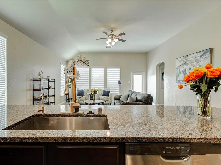 5318 Madeline Grace Dr — Photo 19