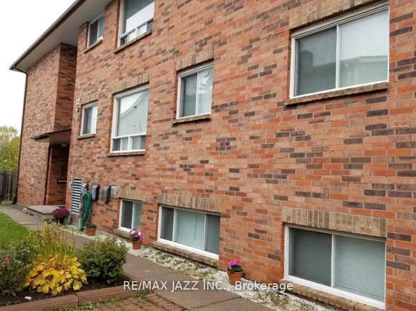 455 Trick Ave #101, Oshawa, ON L1G 7T7