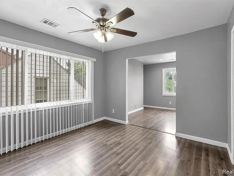 15852 Washburn St #2 — Photo 3