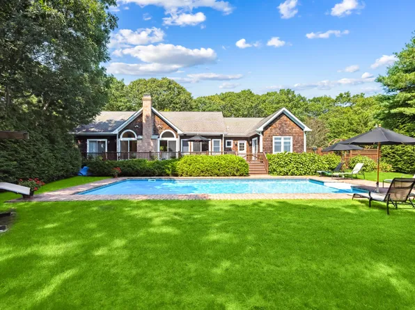 119 Abrahams Path, East Hampton, NY 11937