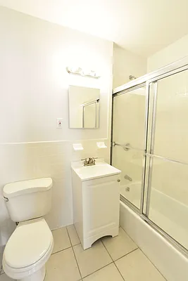 Rented by Bold New York | media 3