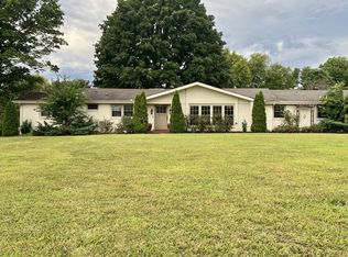 306 Locust Rd, Clarksville, TN 37043