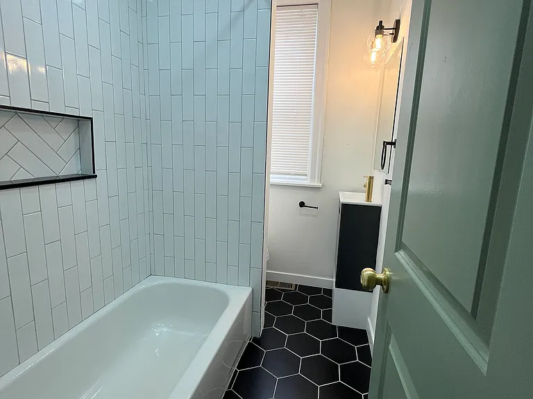 5852 Osage Ave — Photo 24