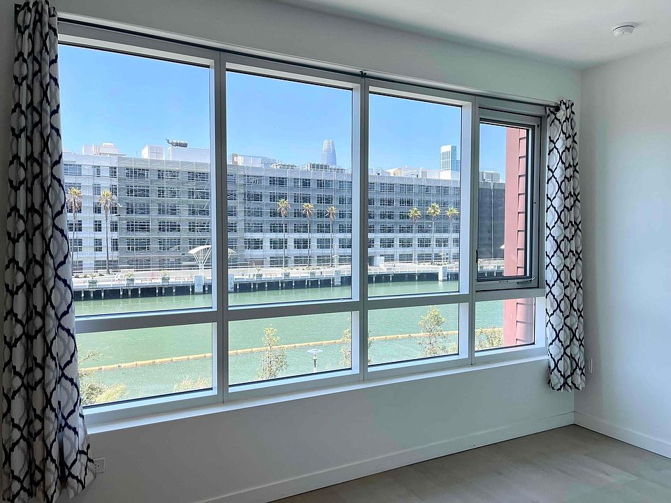 1st image of 1000 3rd St #389