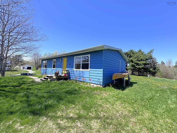 2nd image of 212 Clydesdale Rd