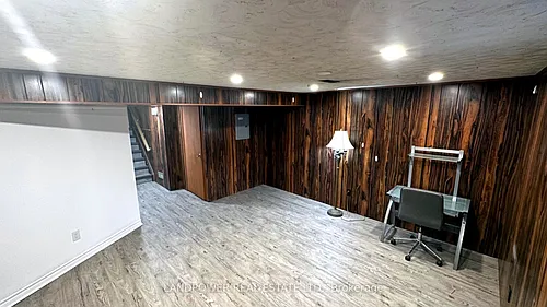 1295 Commerce St #BASEMENT Photo 1