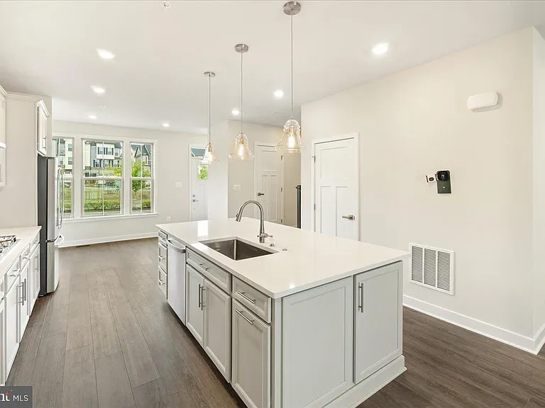 10132 Lake Linganore Blvd — Photo 15