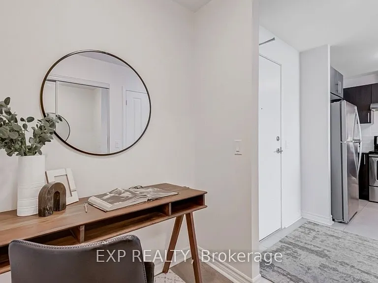 2522 Keele St #704 — Photo 22